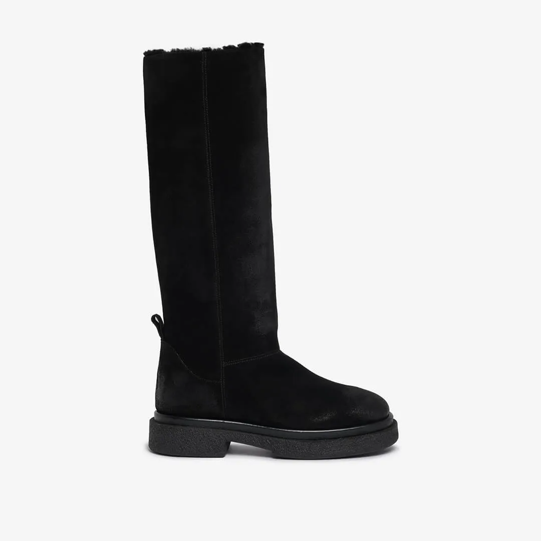 Black women's suede boot