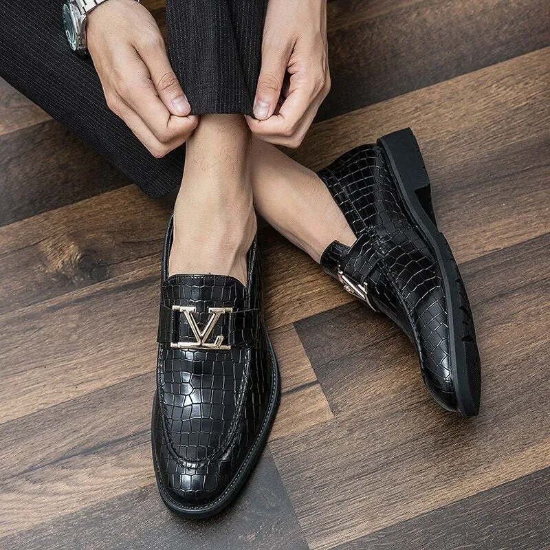 Breathable Crocodile Pattern Appliques Loafers