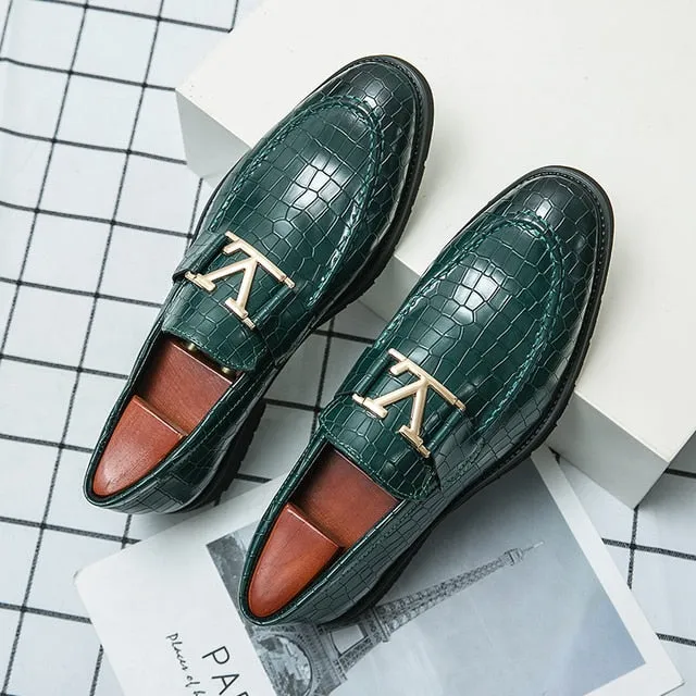 Breathable Crocodile Pattern Appliques Loafers