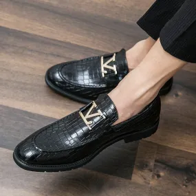 Breathable Crocodile Pattern Appliques Loafers