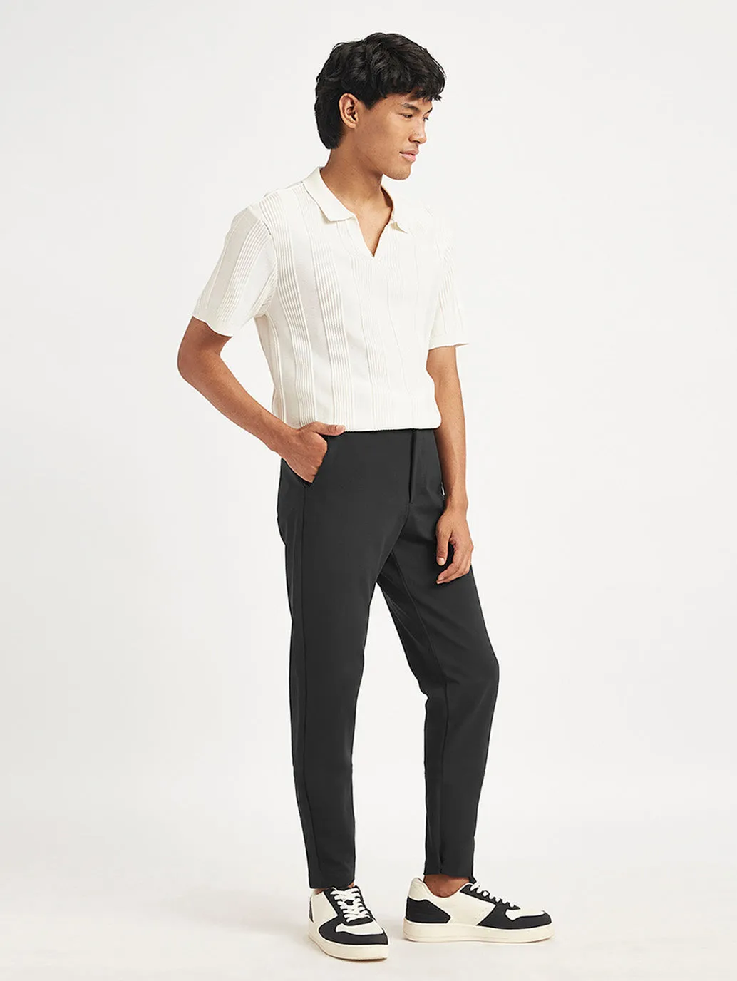 Men's Black Regular Fit Trousers