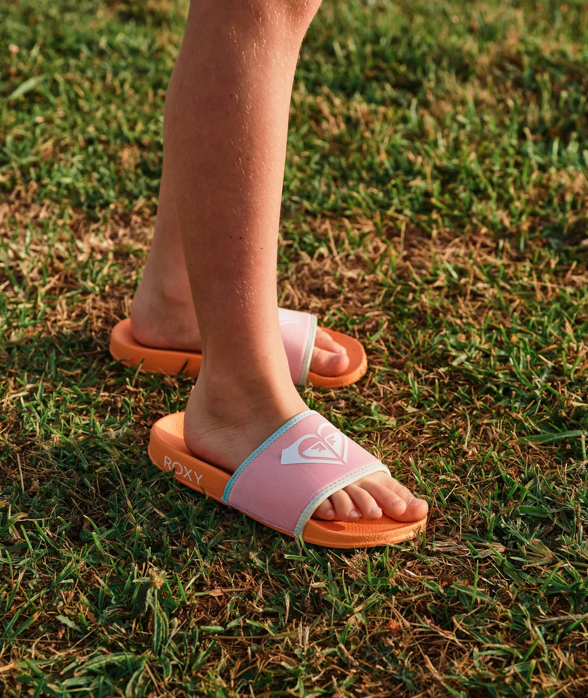 Roxy RG Slippy Neo Sandal-White/Orange/Pink