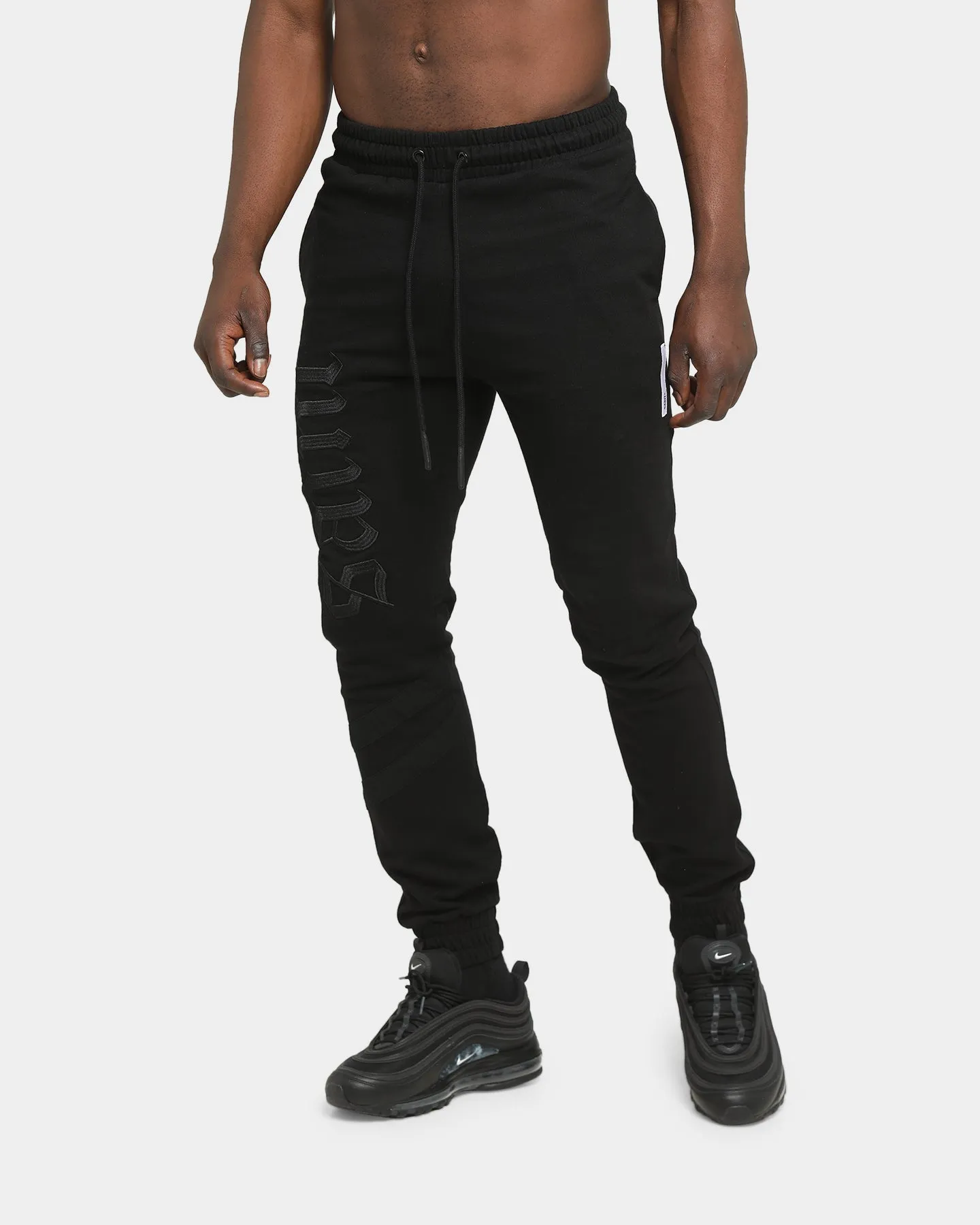 Saint Morta Barbaric Trackpant Black/Black