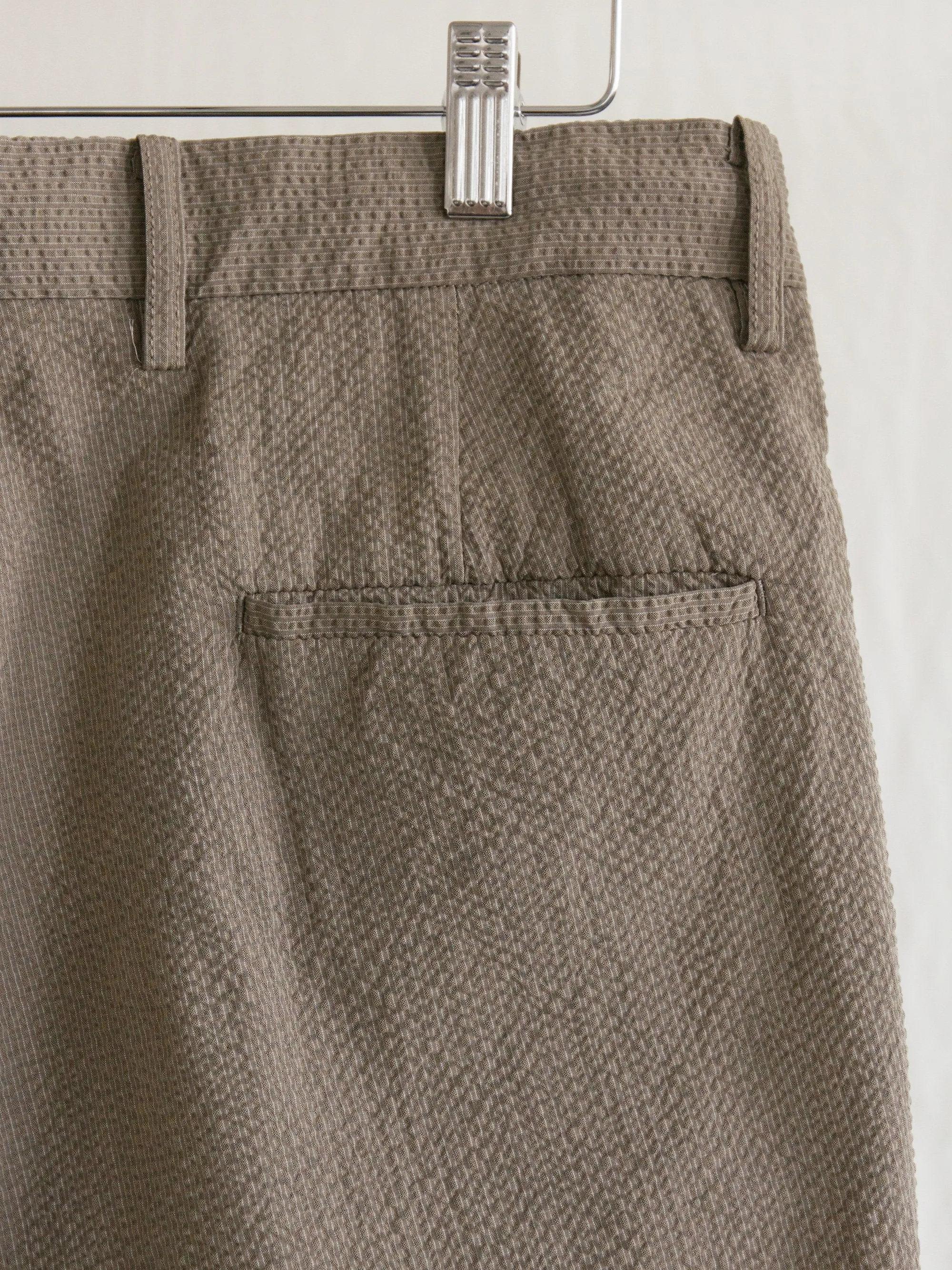 Two Pleats Travel Trousers - Beige x Gray