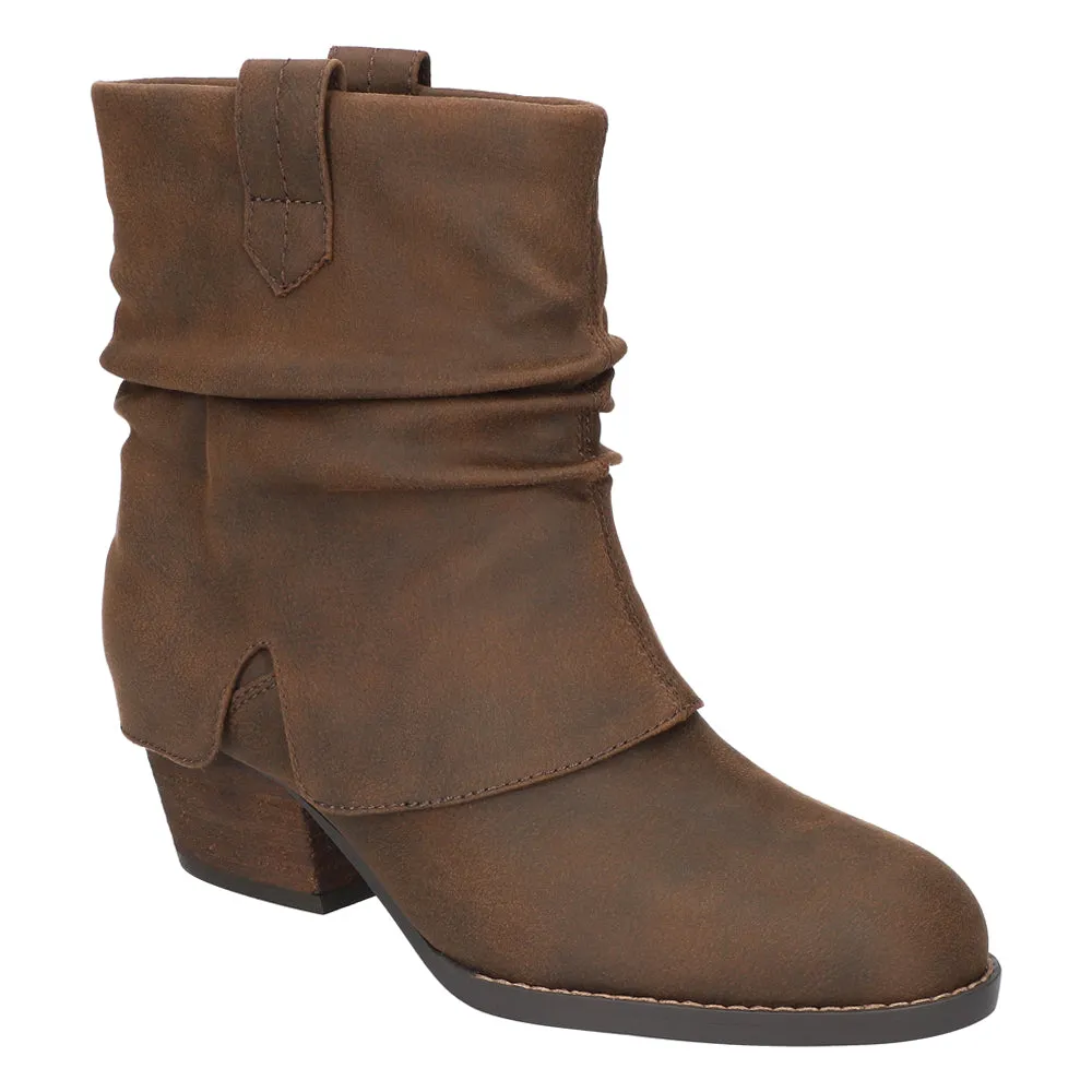 Twyla Round Toe Pull On Booties